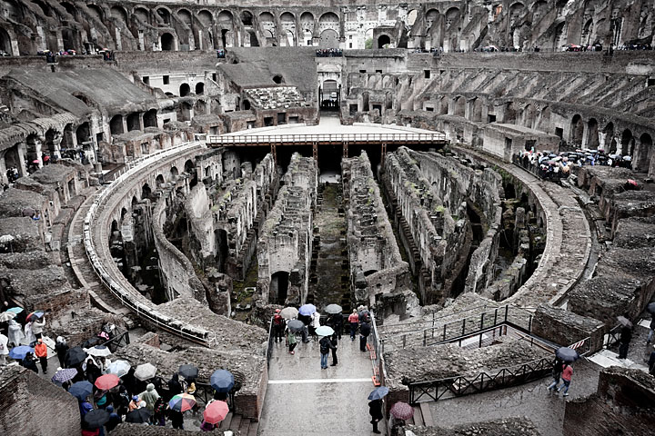Le Colisée sous la pluie - Italie/Nord - Rome - avril 2013 - Architecture